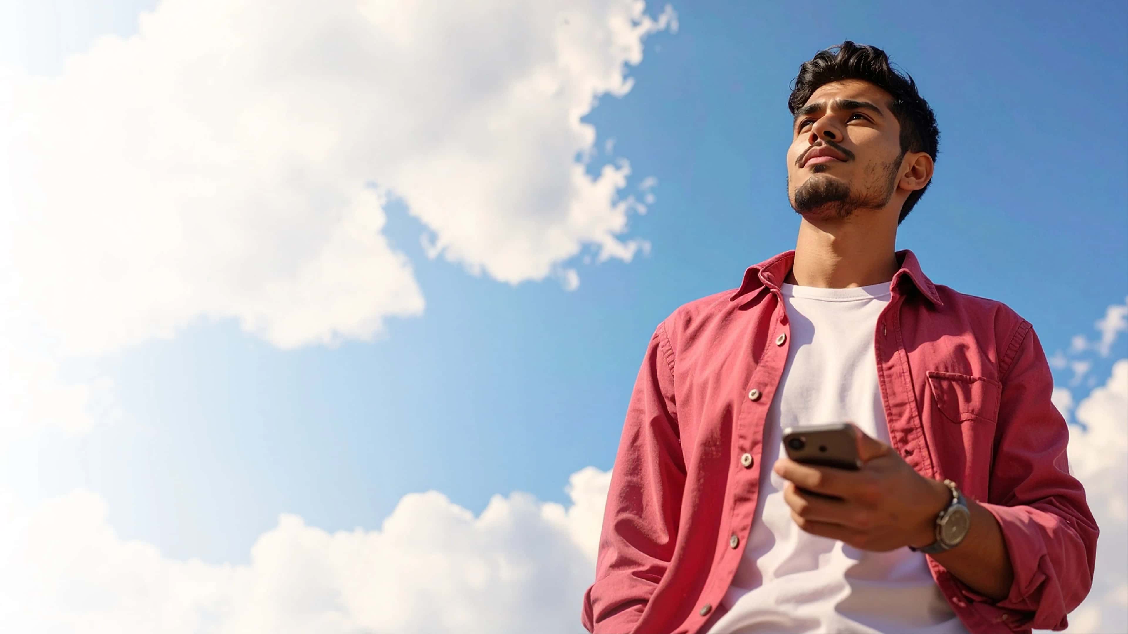 Imágen de persona con celular